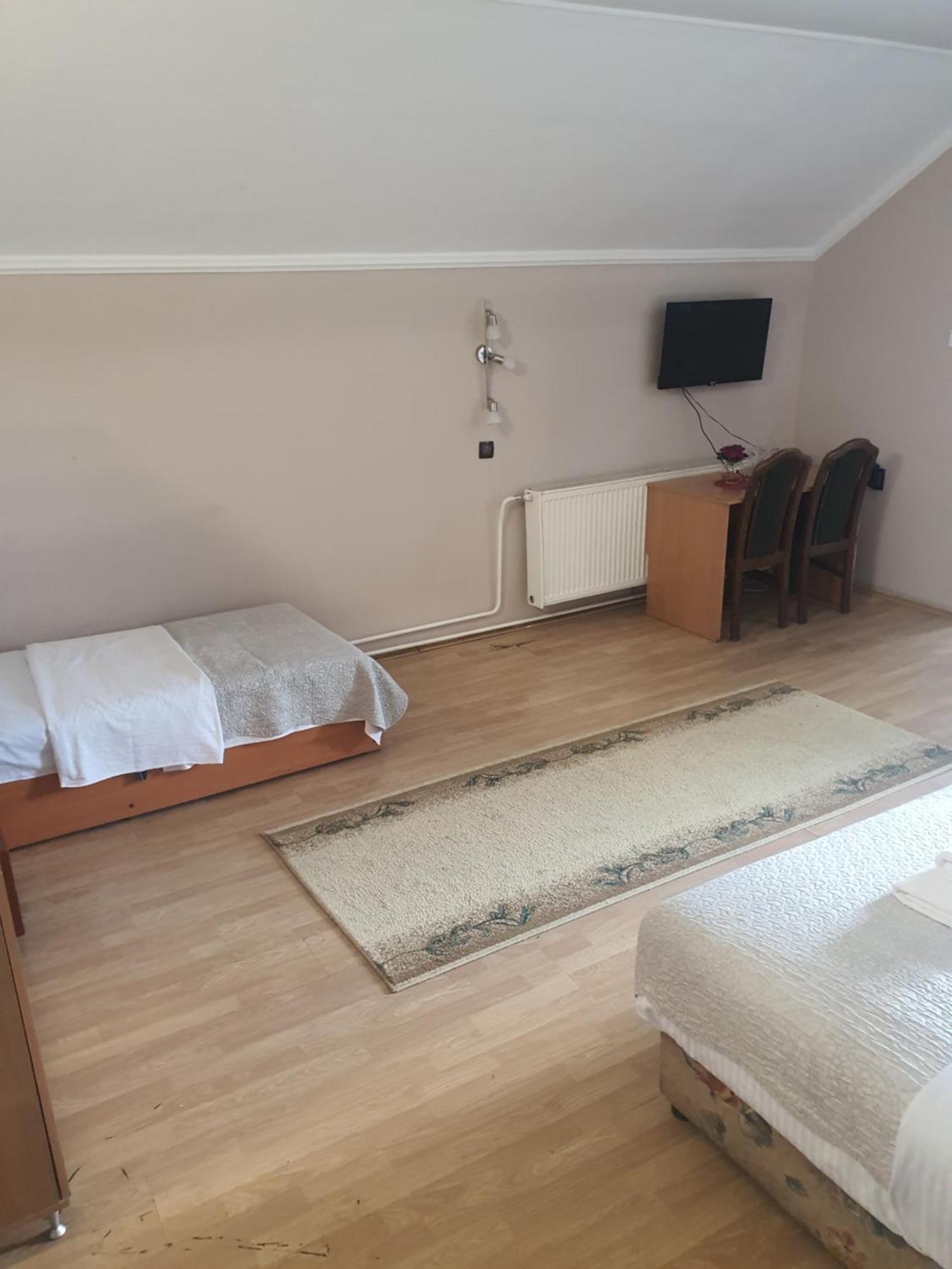 Guest House Vila Bor Novi Sad Exterior photo