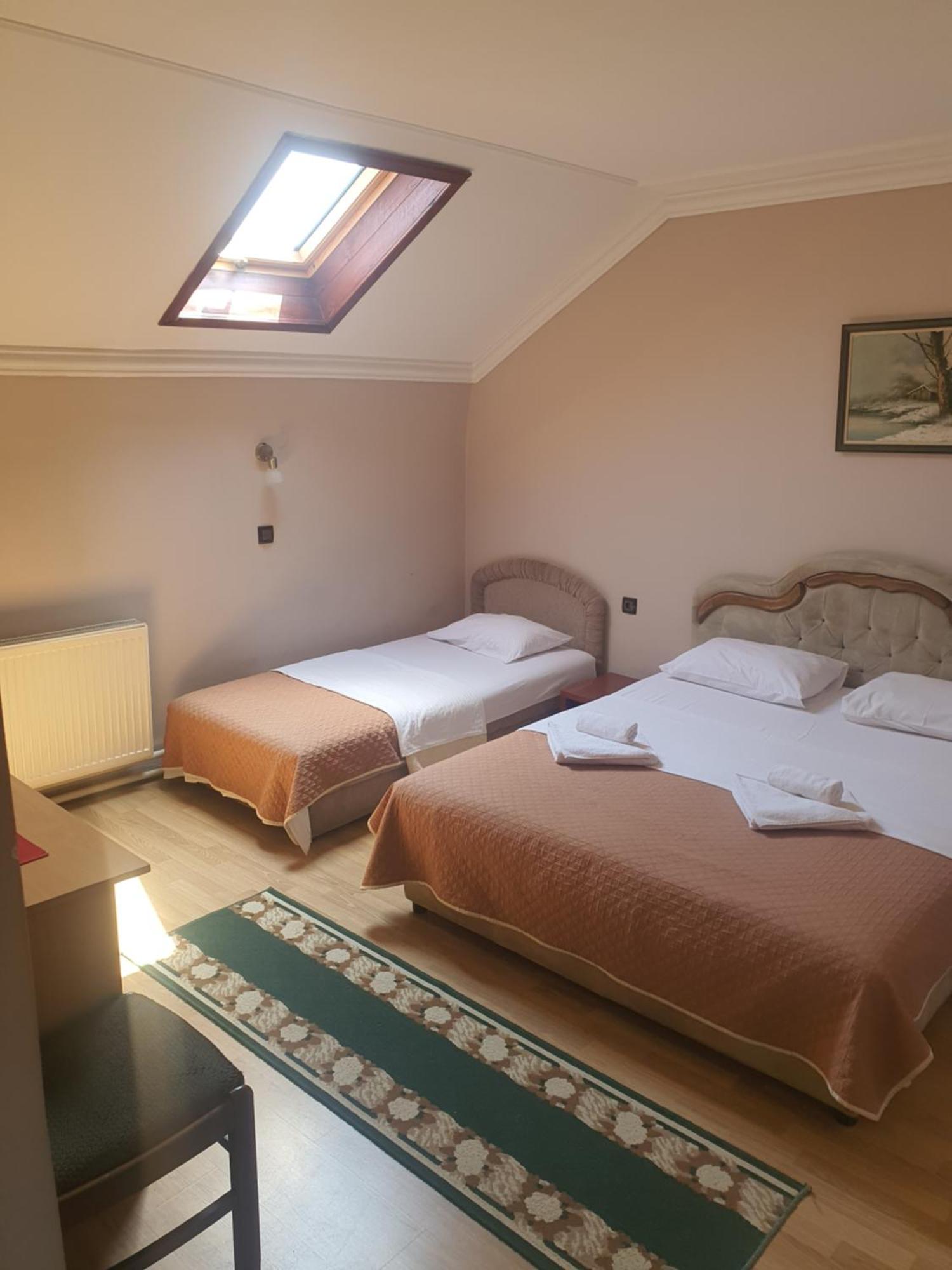 Guest House Vila Bor Novi Sad Exterior photo