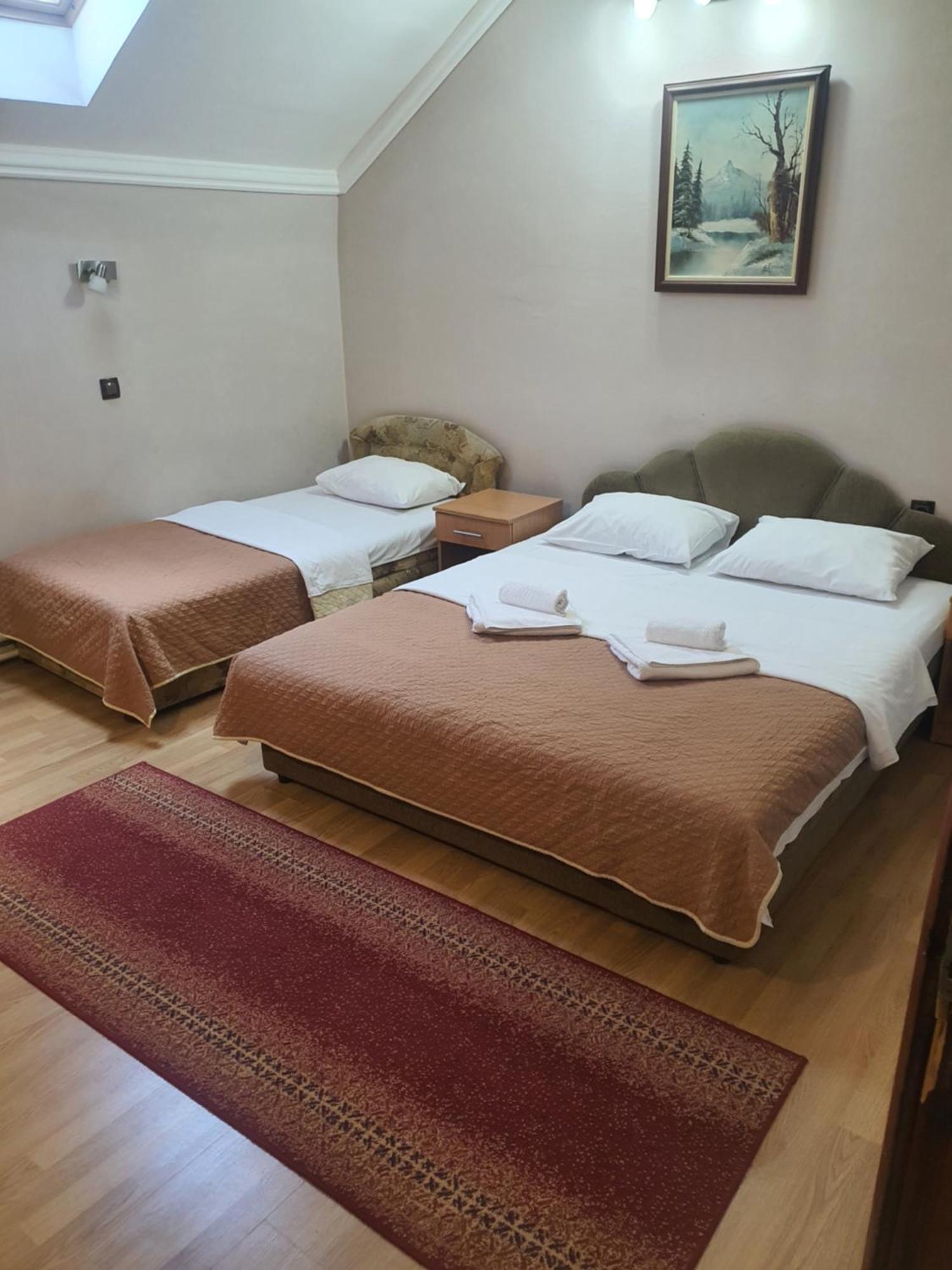 Guest House Vila Bor Novi Sad Exterior photo